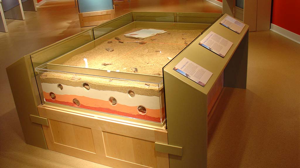 alternate picture of model of ancient Egypt made of sand and other small objects