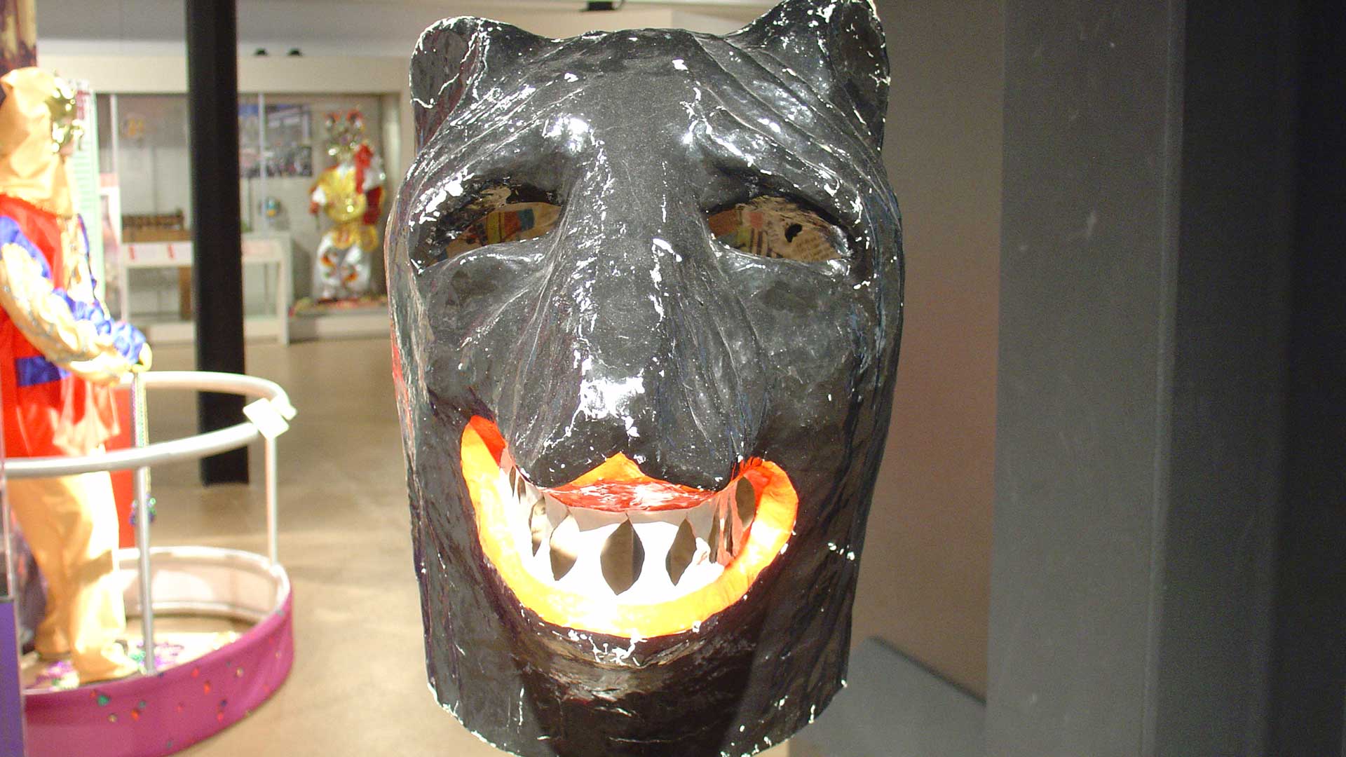 black bear mask