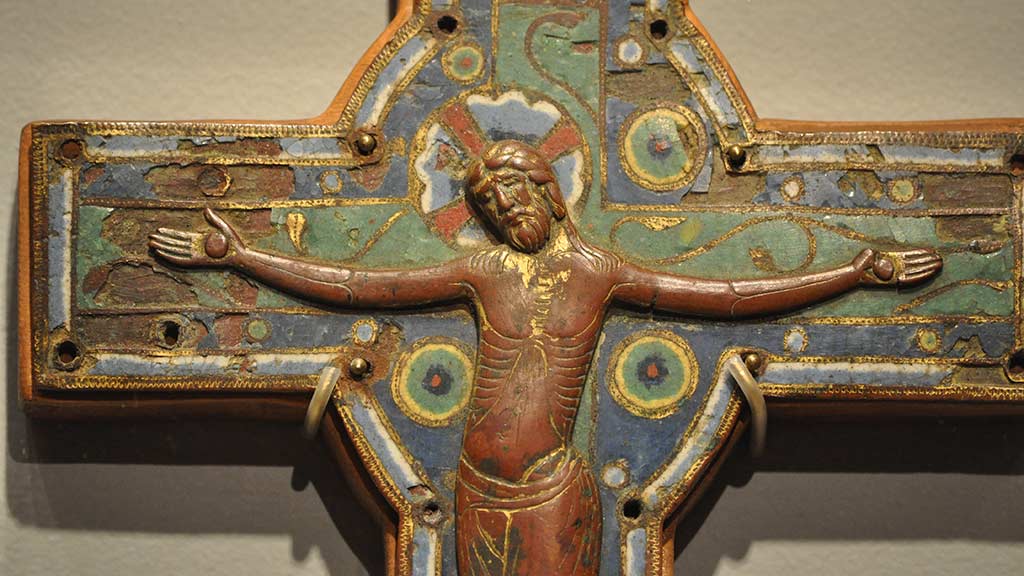 artistic Jesus on the cross craft