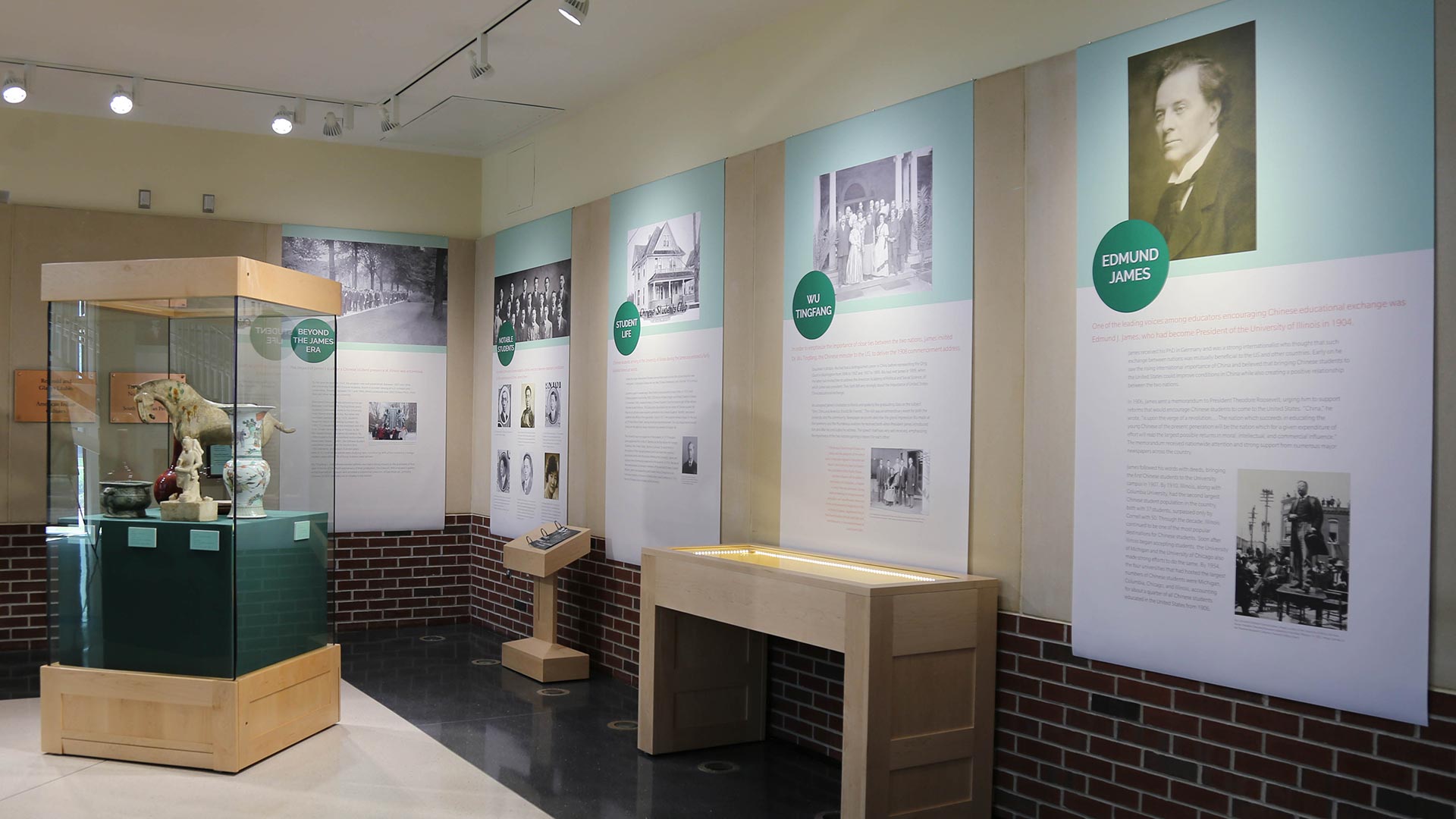 East Meets Midwest: The Dawn of the China-Illinois Educational Exchange overview photo