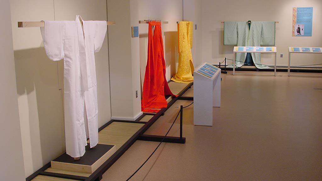 white, red and yellow kimonos